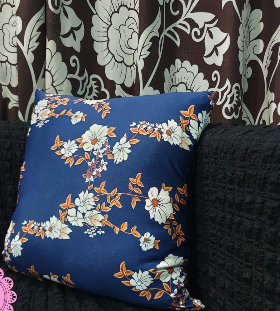 Fashionable 5 pics China Print Cushion cover.