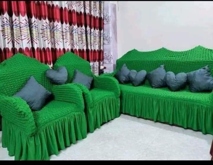 Green  turkey sofa cover.